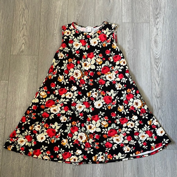 Rose Dress - Picture 1 of 7